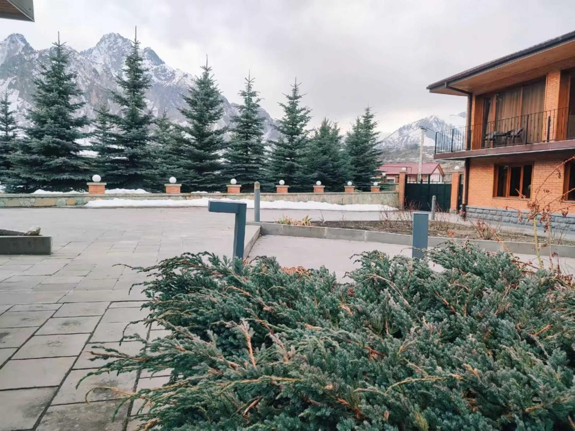 Vardisubani Villa Kazbegi Exterior foto