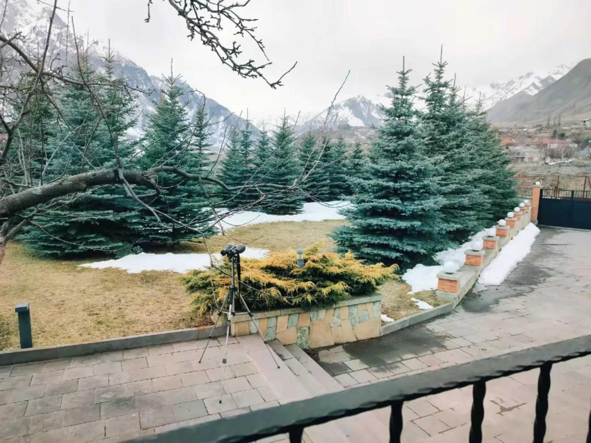 Vardisubani Villa Kazbegi Exterior foto