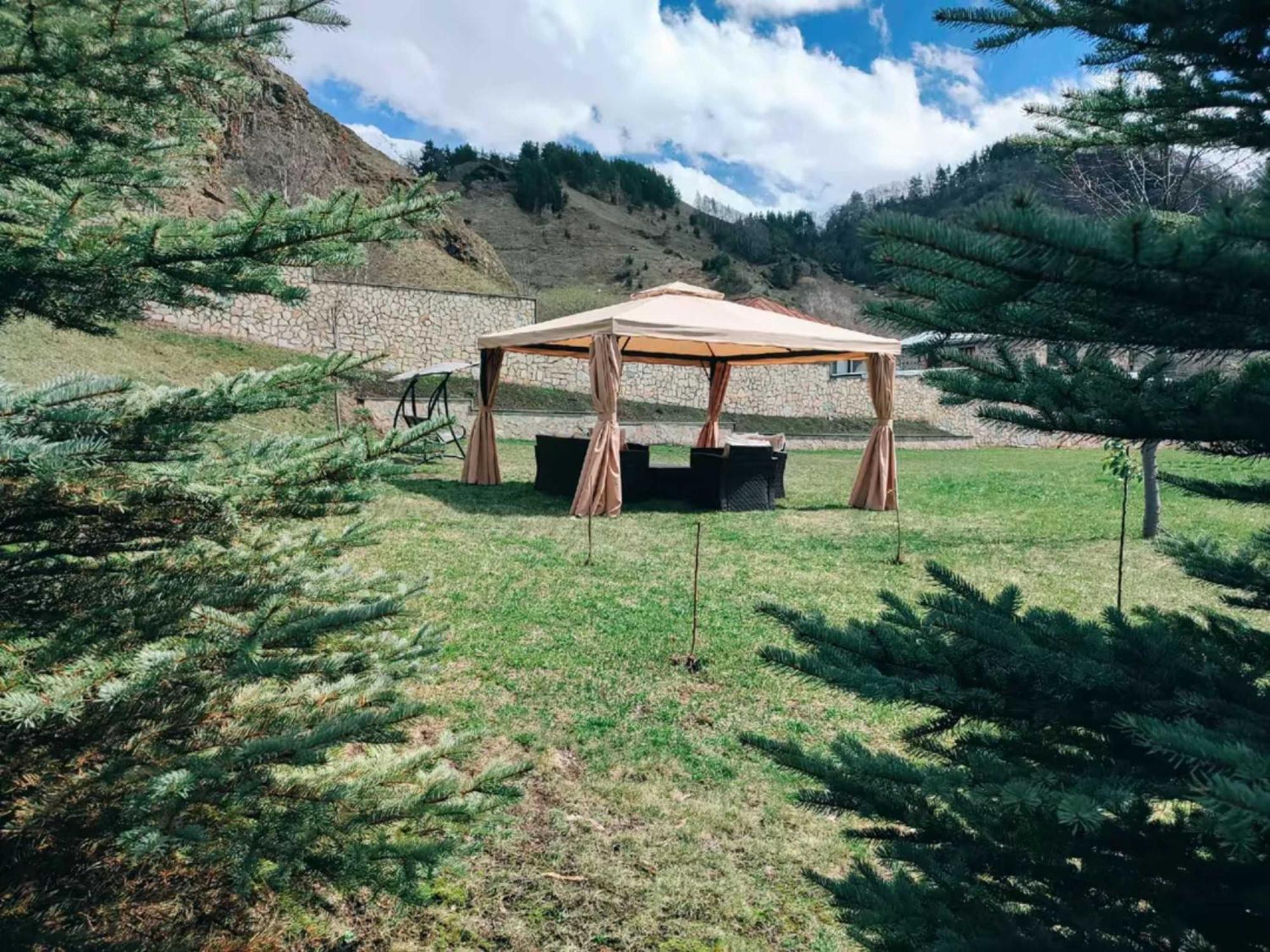 Vardisubani Villa Kazbegi Exterior foto